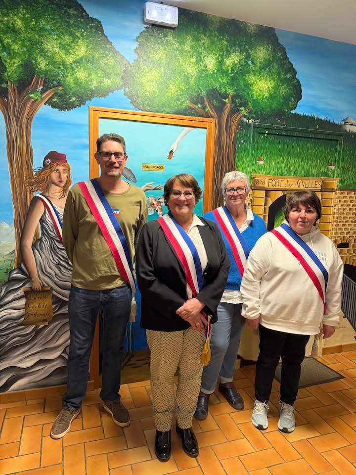 PHOTOS MAIRE ET ADJOINTS